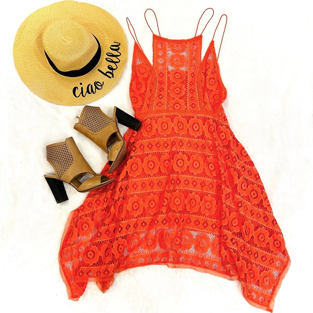 FREE PEOPLE | “Just like Honey” Lace Open-Back Dress